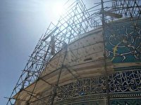 تخلیه نخاله‌های گنبد مسجد تاریخی امام اصفهان 
