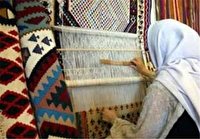 تولید سالانه ۱۸ هزار متر مربع فرش و گلیم در فارس