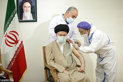 رهبر انقلاب پس از دریافت واکسن «کوو ایران برکت»: منتظر واکسن ایرانی ماندم برای پاسداشت افتخار ملی 