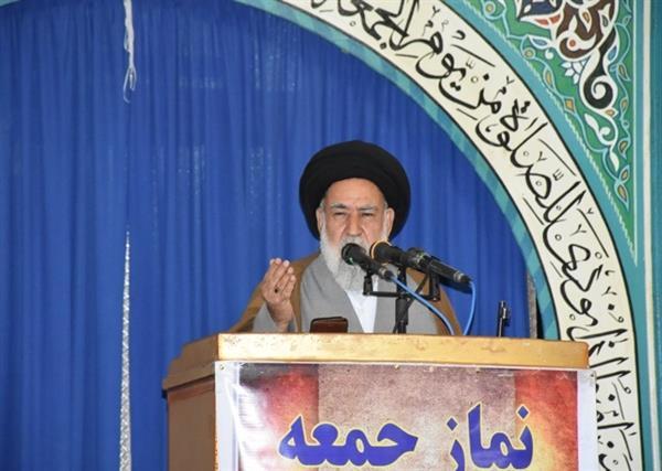 انتقاد از یک رسم اشتباه در برنامه‌های عزا در استان