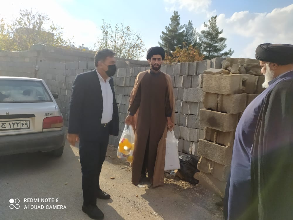 توزیع بسته های معیشتی بین نیازمندان توسط سازمان تعاون روستایی استان کهگیلویه وبویراحمد