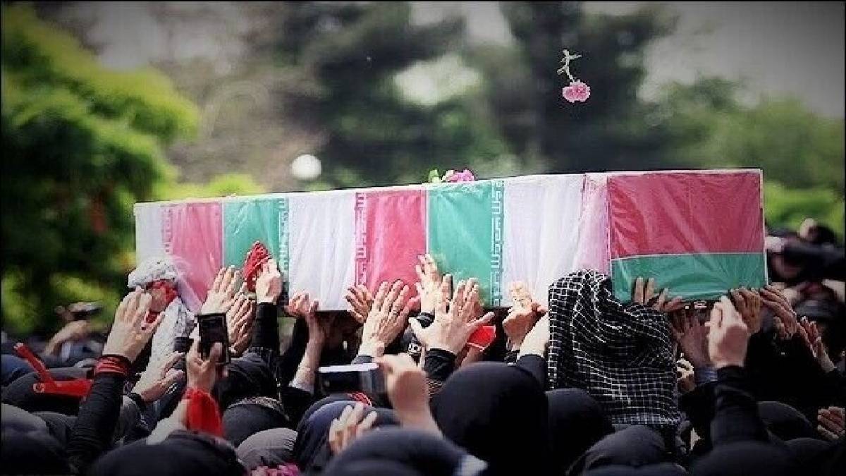 تشییع ۶۰ شهید در تهران؛ نماد ایستادگی ملی 