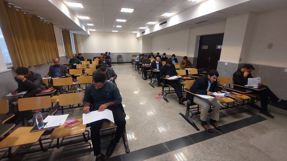 یاسوج؛ برگزاری آزمون پروانه وکالت با حضور بیش از هزار و ۴۰۰ داوطلب