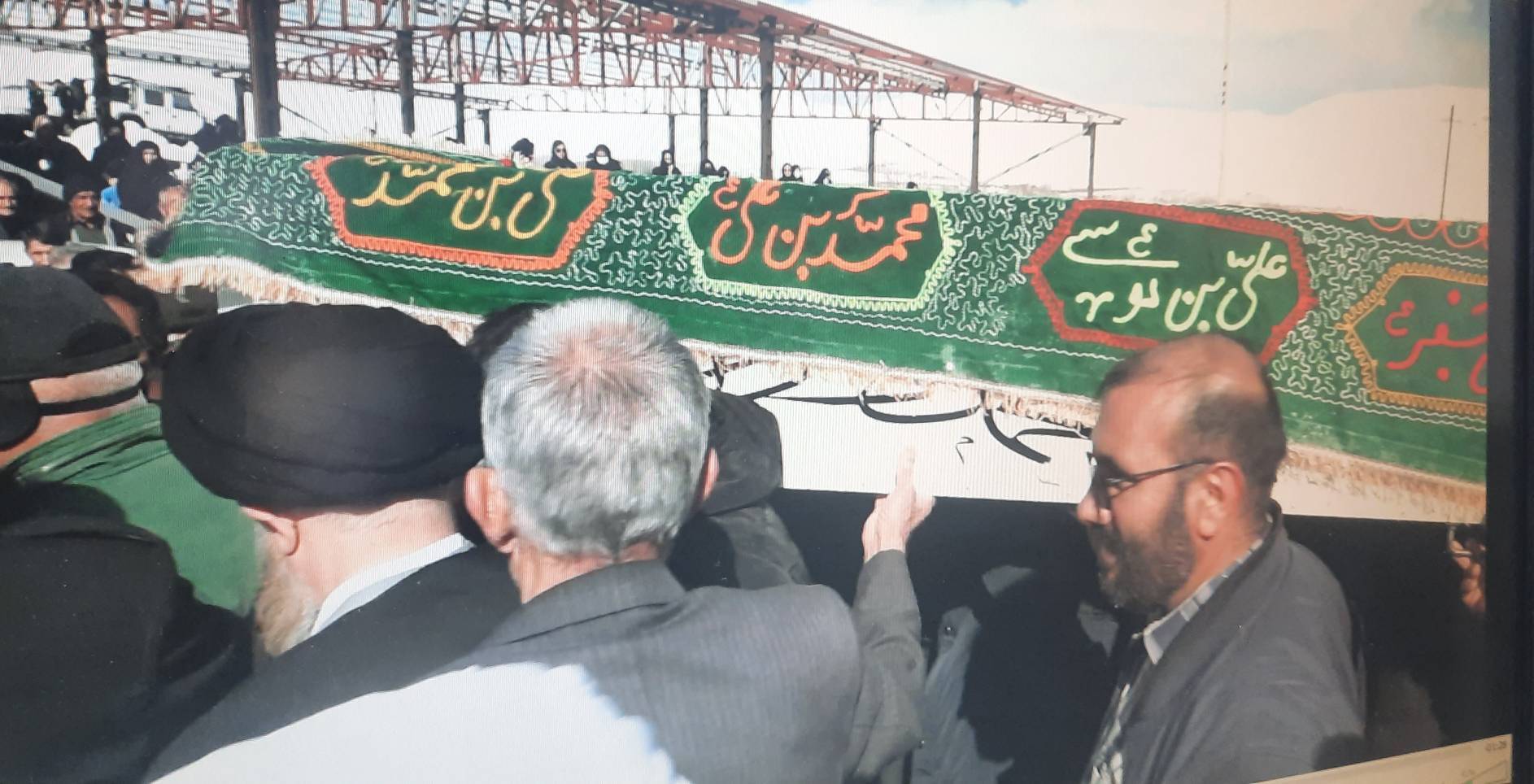 در گذشت مادر شهید سیاوش بهروزی در کاکان بویراحمد در گذشت مادر شهید سیاوش بهروزی در کاکان بویراحمد