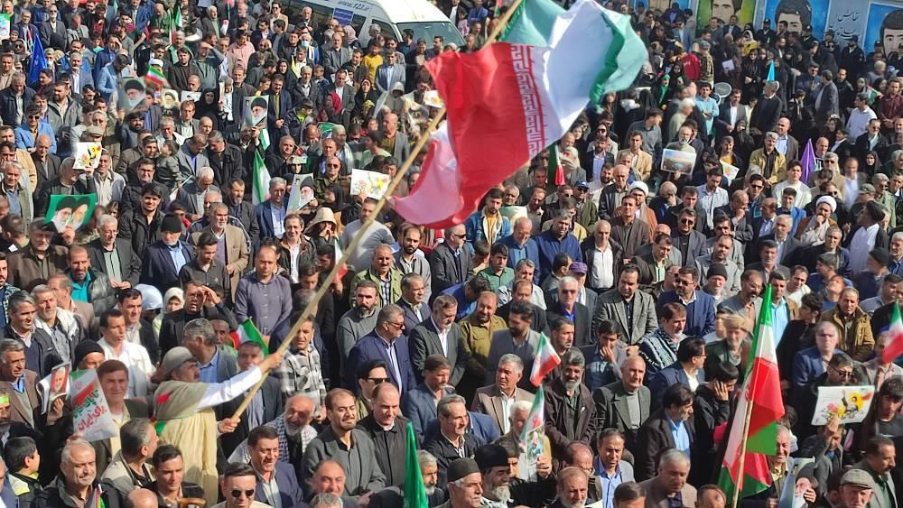 فجر ۱۴۰۴؛ حضور پرشور کهگیلویه و بویراحمدی‌ها در راهپیمایی ۲۲ بهمن