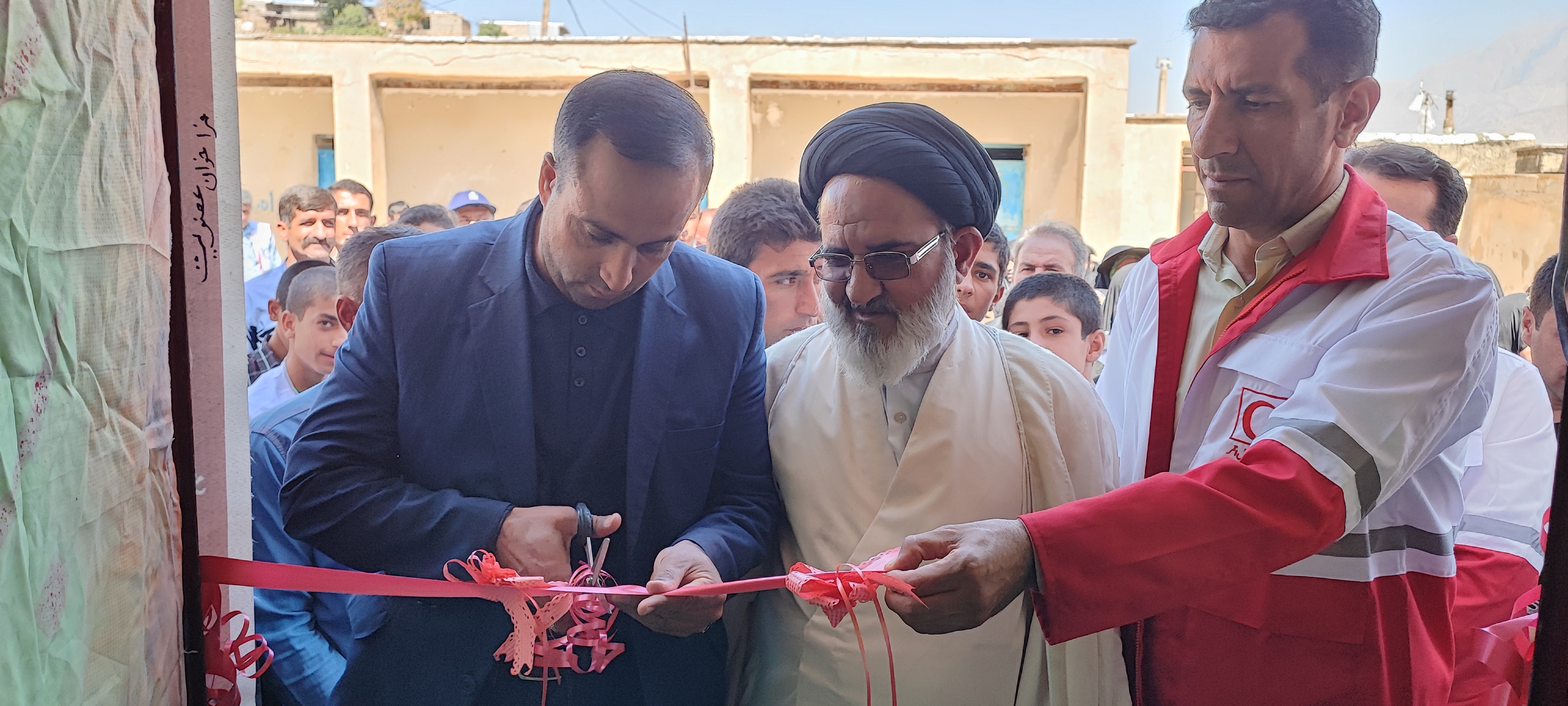 نماینده عالی دولت دربخش پاتاوه از افتتاح و راه اندازی بیش از ۱۰خانه هلال دربخش پاتاوه به همت سازمان جمعیت هلال احمرخبرداد