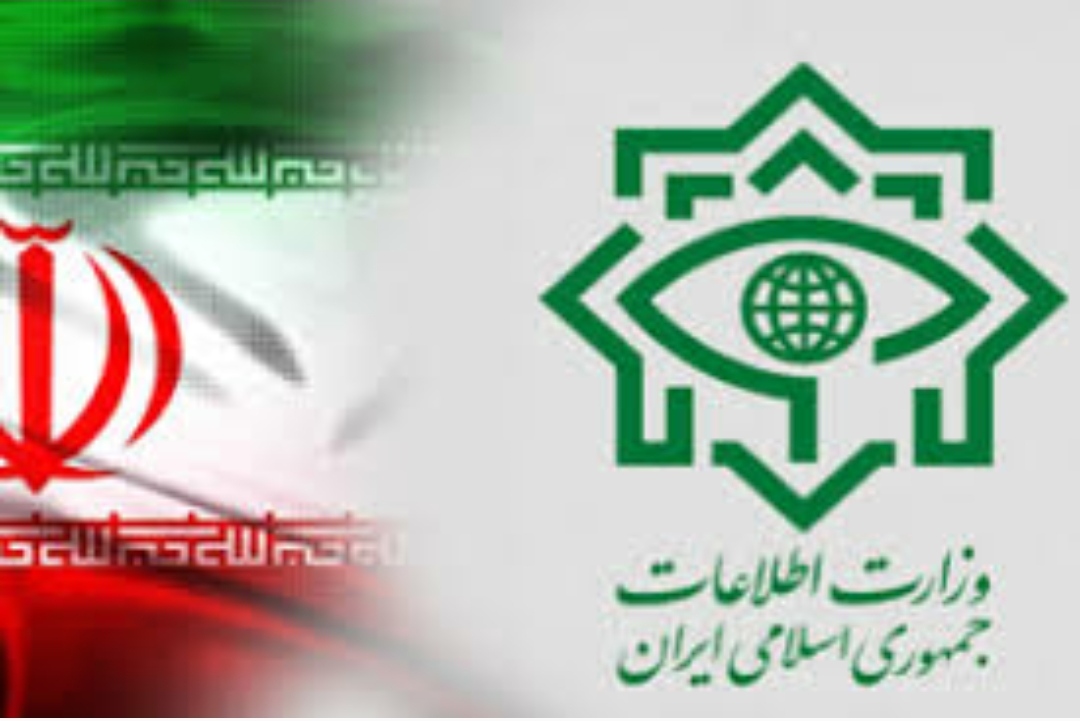 دستگیری باند فروش خارج از شبکه داروهای خاص و کرونا توسط سربازان گمنام امام زمان(عج)  
