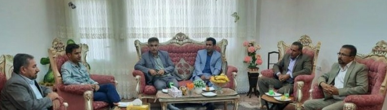  مدیرکل فرهنگ و ارشاد اسلامی با خانواده مرحوم خواهش نیک دیدار کرد