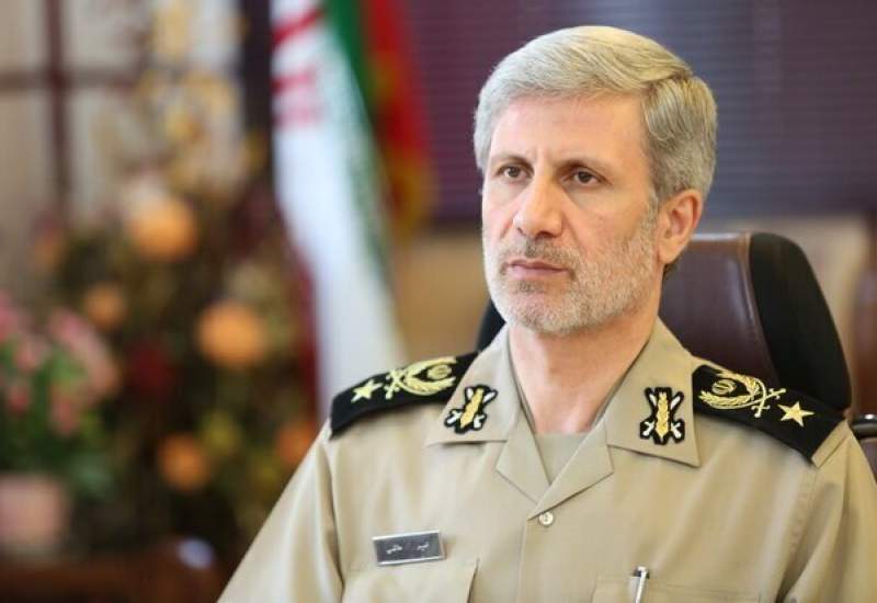 با حکم رهبر انقلاب؛ فرمانده ارتش جمهوری اسلامی ایران منصوب شد