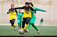 هفته هفتم لیگ برتر فوتبال بانوان شهر آورد اصفهان سپاهان و ذوب آهن در فولادشهر