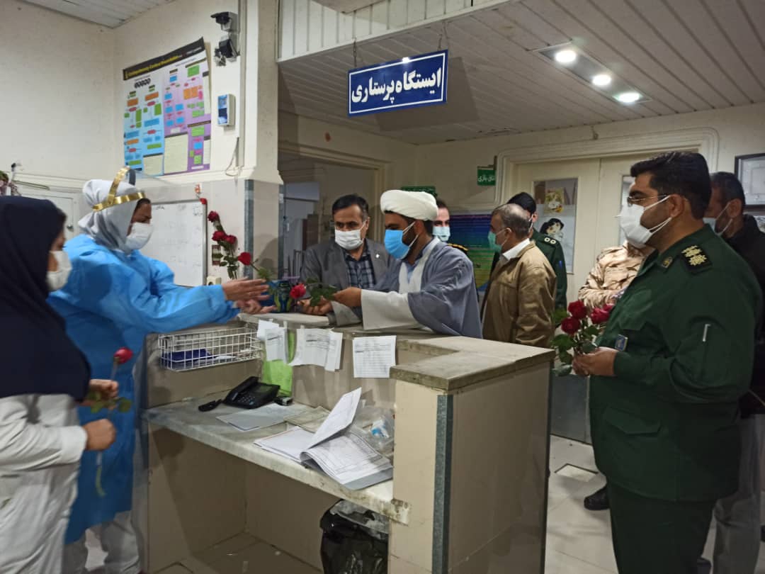 به مناسبت روز پرستار؛ تجلیل فرمانده سپاه ناحیه کهگیلویه از پرستاران در دهدشت